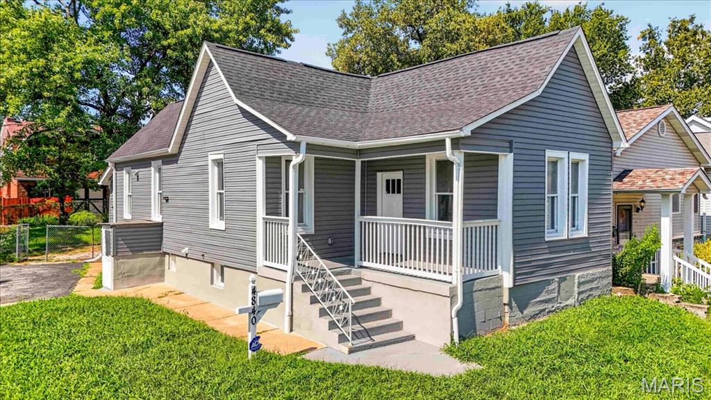 4840 Hamburg Avenue Property Photo 1