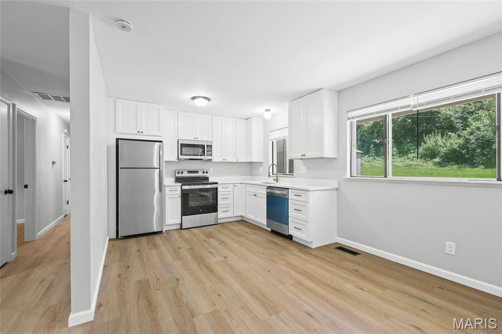 404 Spring Meadows Drive Property Photo 4