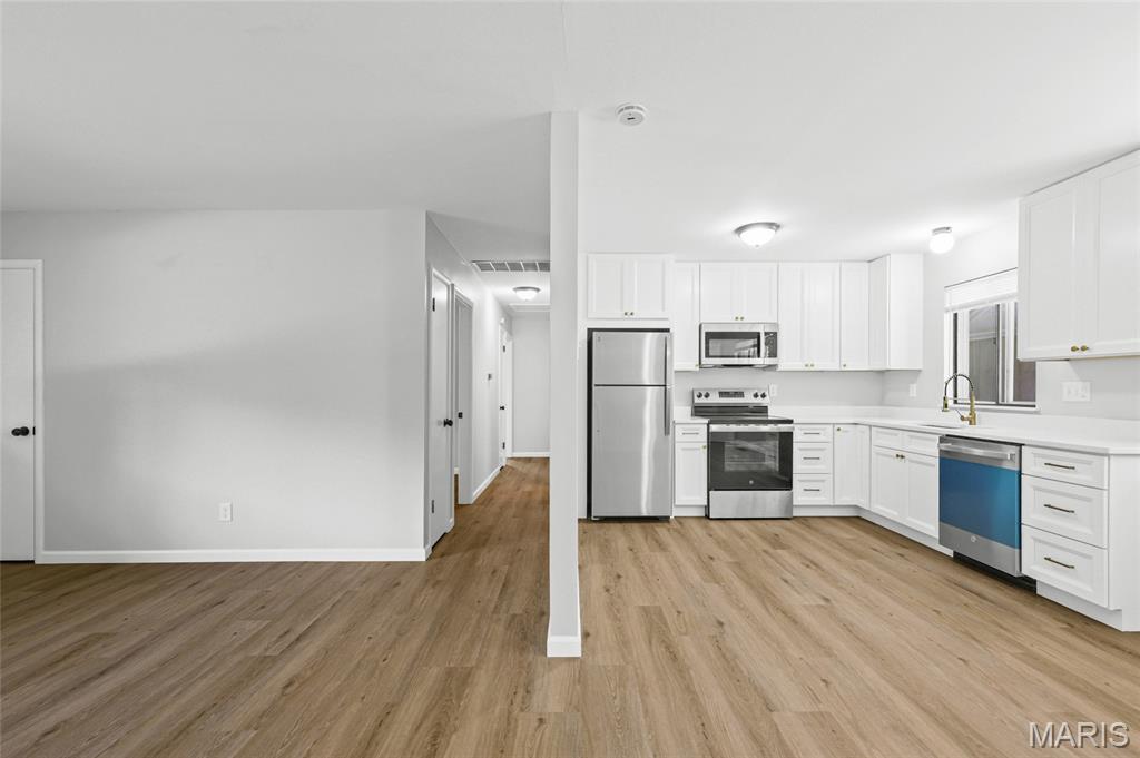 404 Spring Meadows Drive Property Photo 10