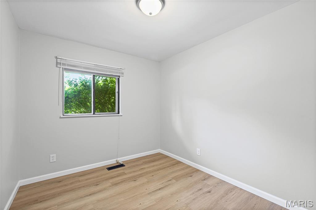 404 Spring Meadows Drive Property Photo 17