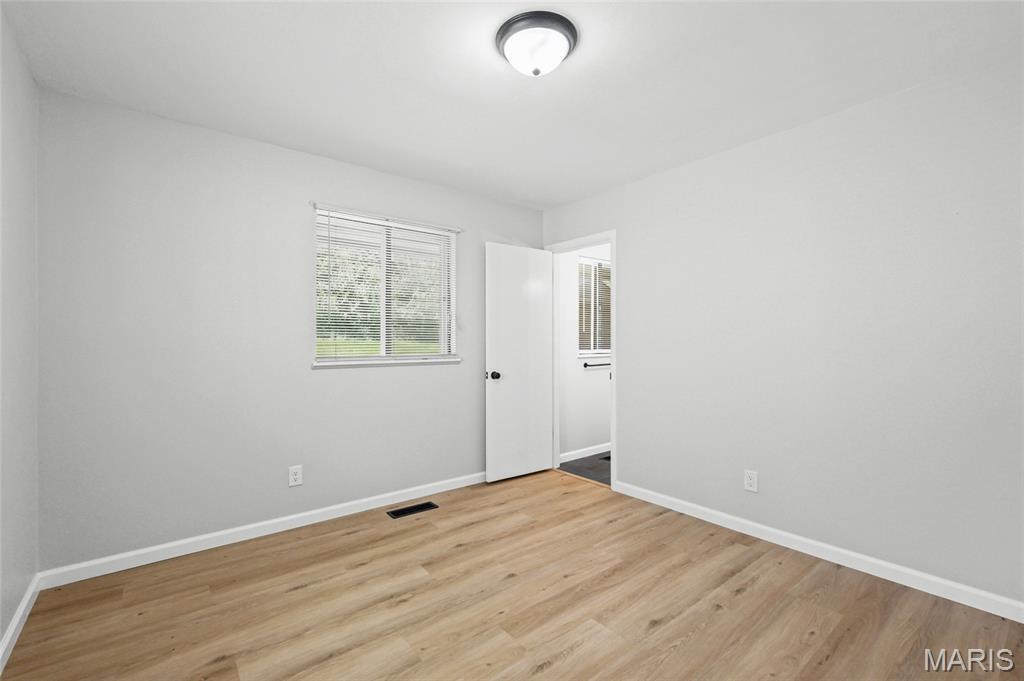 404 Spring Meadows Drive Property Photo 29