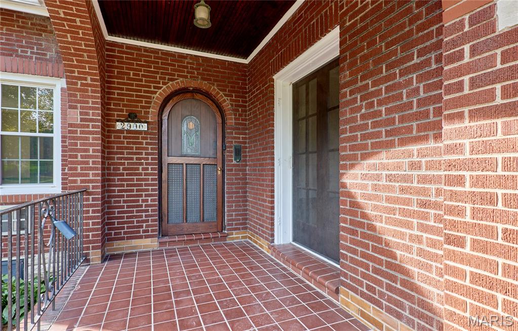 2900 Clearview Drive Property Photo 6