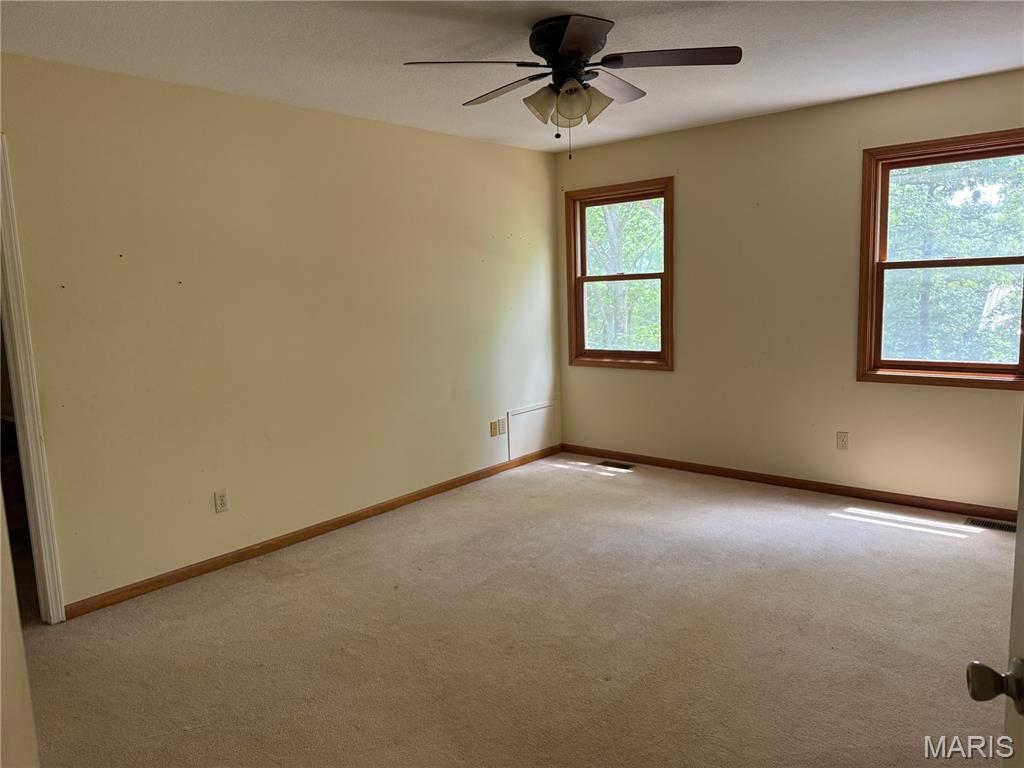 200 Wagonwheel Drive Property Photo 7