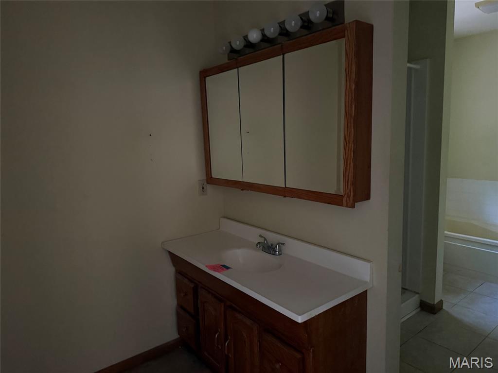 200 Wagonwheel Drive Property Photo 8