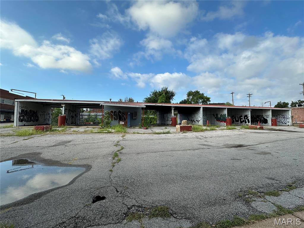 2008 Shenandoah Avenue Property Photo 1