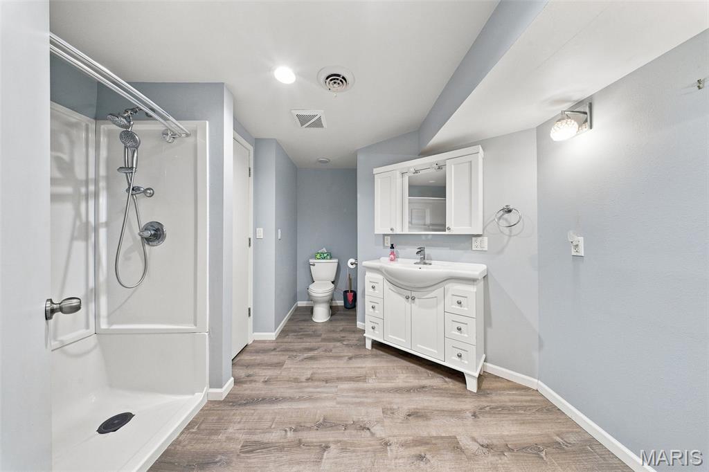 18 King Drive Property Photo 18