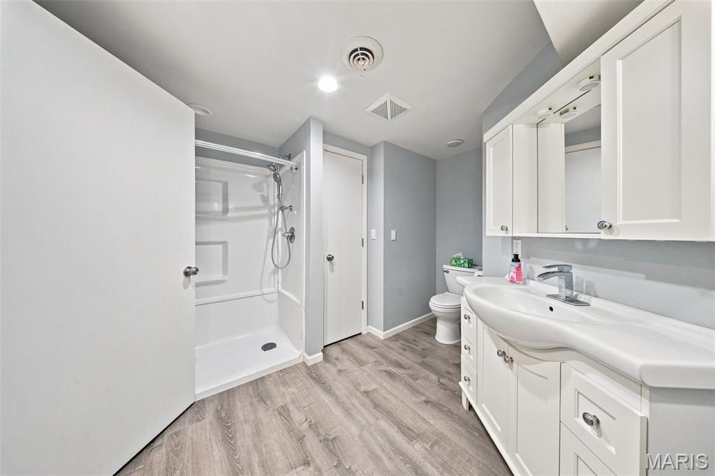 18 King Drive Property Photo 19