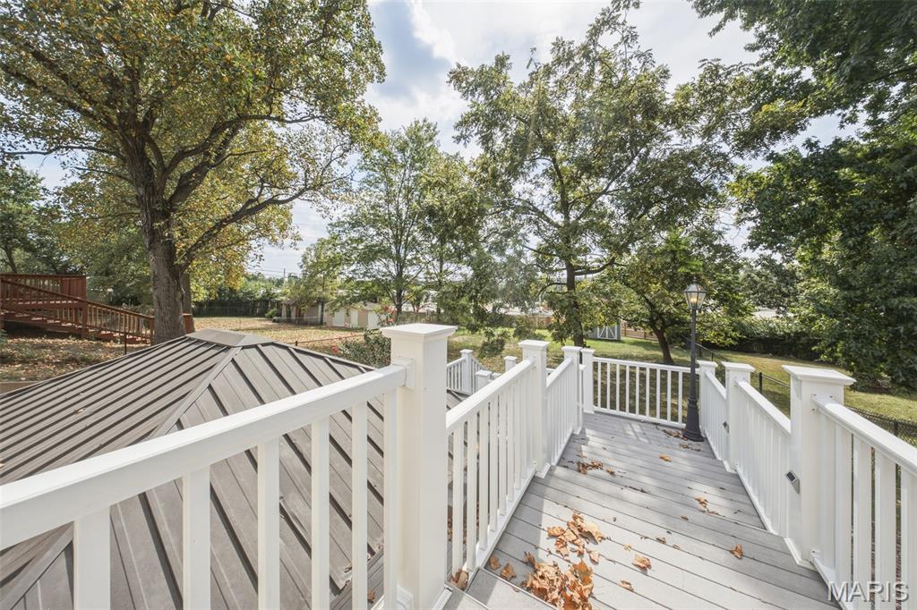 18 King Drive Property Photo 29