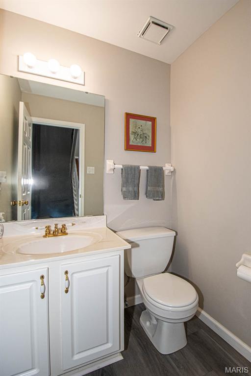 1603 Whispering Creek Drive Property Photo 13
