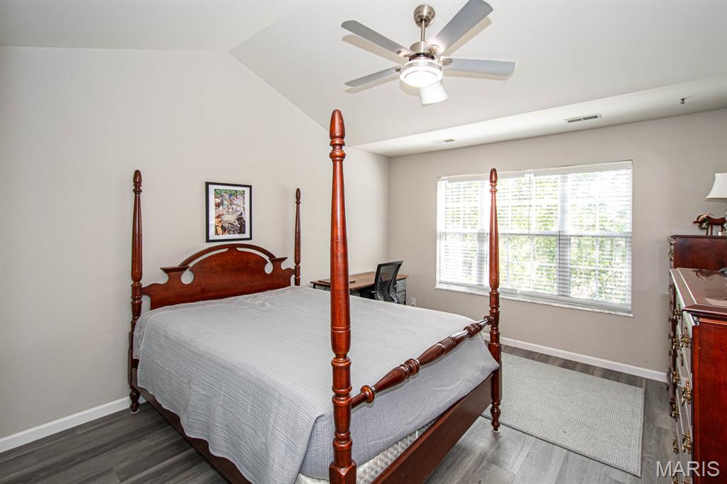 1603 Whispering Creek Drive Property Photo 15