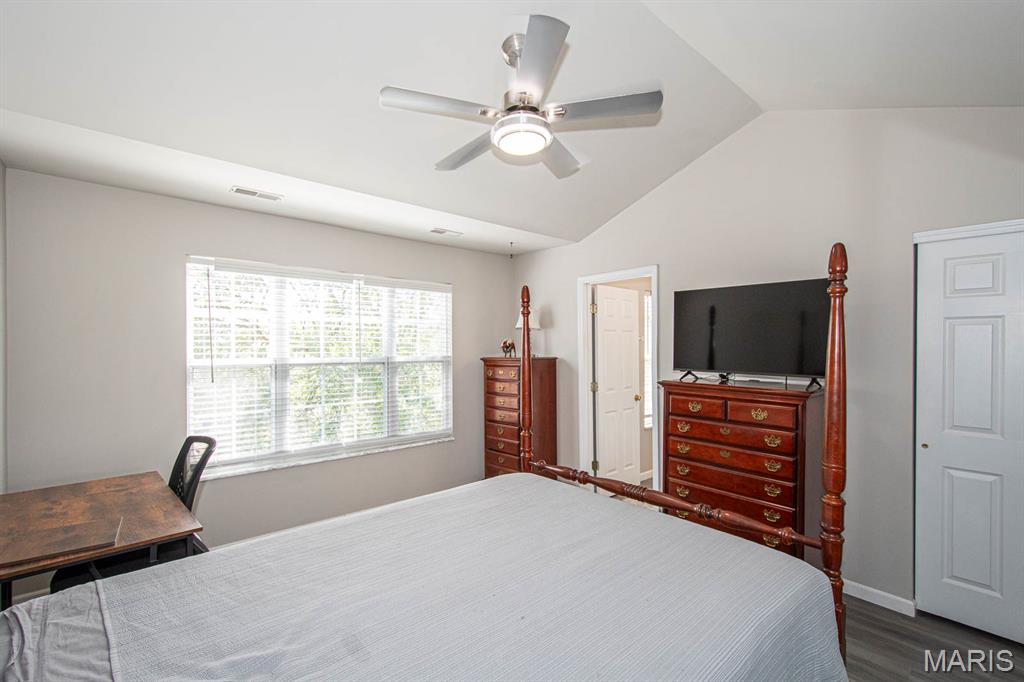 1603 Whispering Creek Drive Property Photo 16