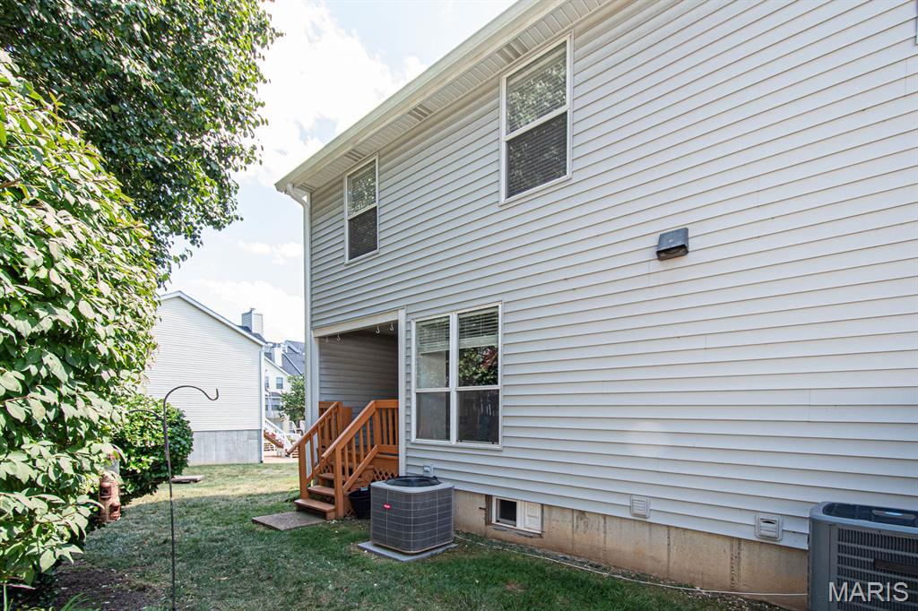 1603 Whispering Creek Drive Property Photo 32