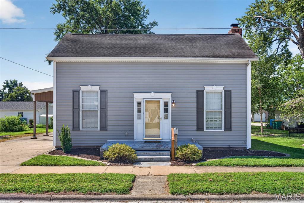 446 N 8th Street Property Photo 1