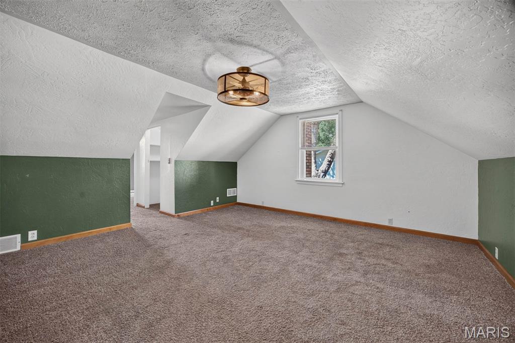 446 N 8th Street Property Photo 20