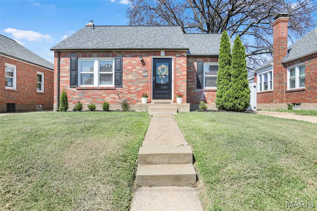 5831 Rhodes Avenue Property Photo 1