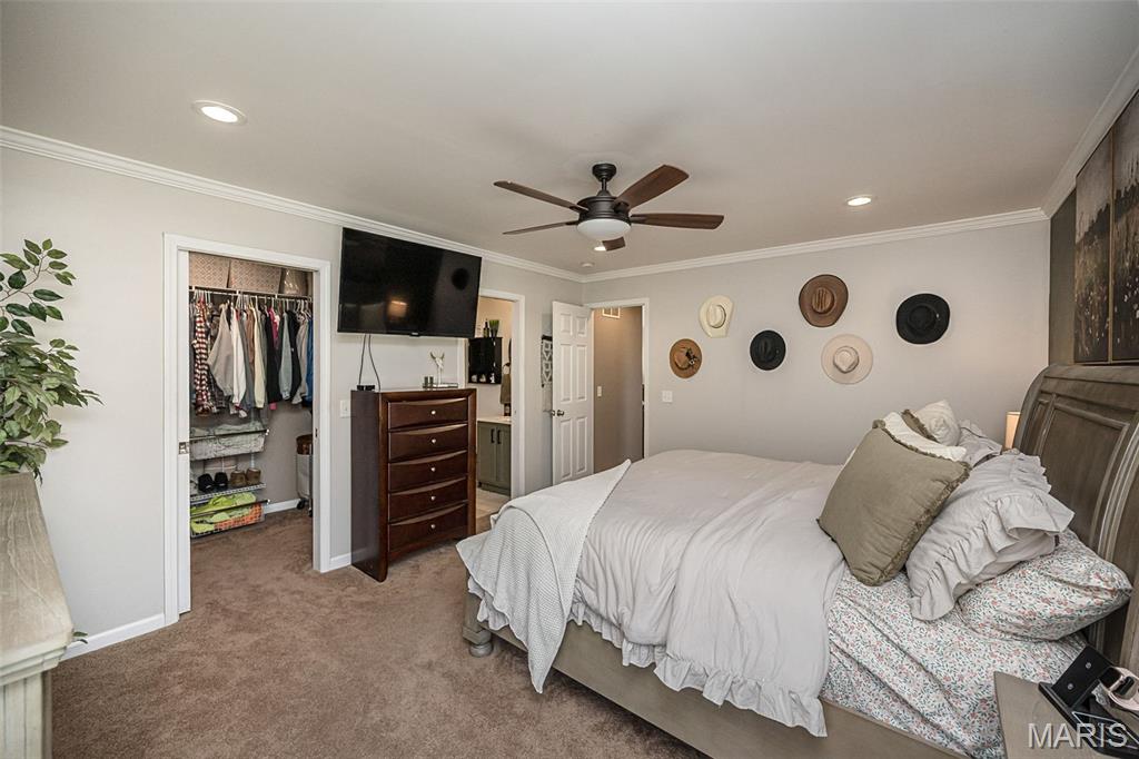 64 Robin Hood Drive Property Photo 8