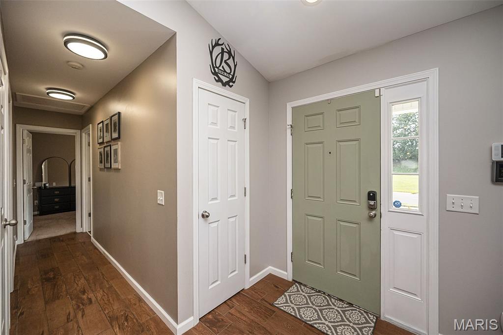 64 Robin Hood Drive Property Photo 11