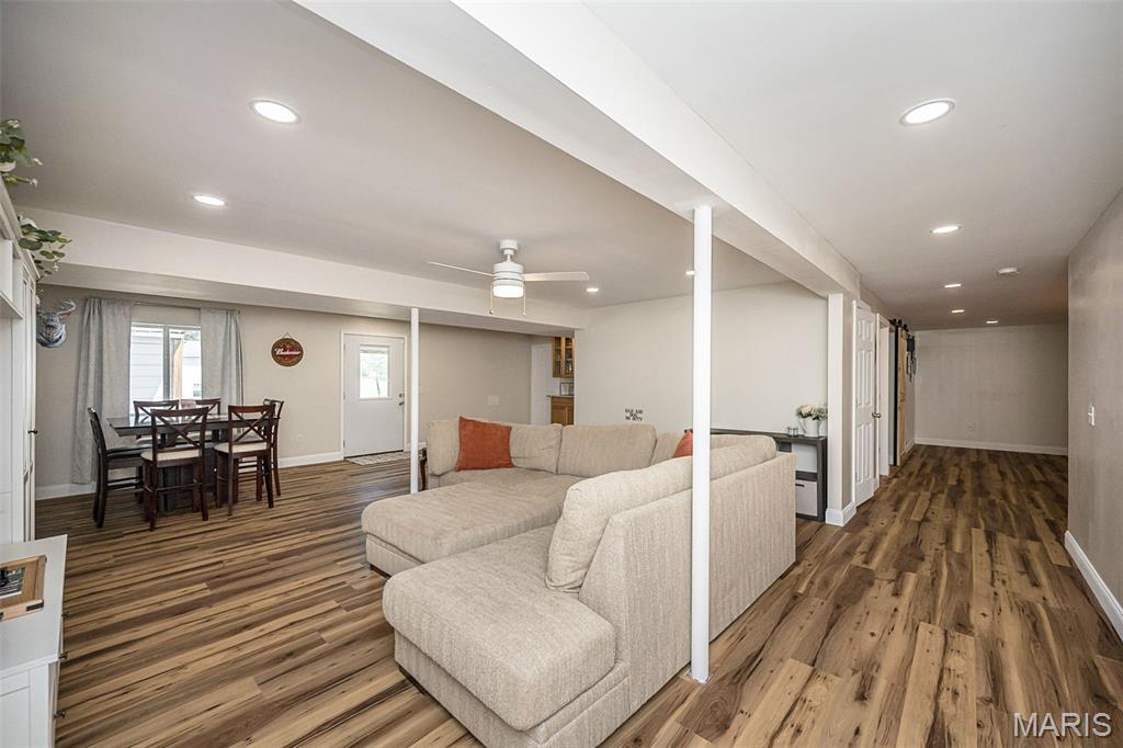64 Robin Hood Drive Property Photo 18