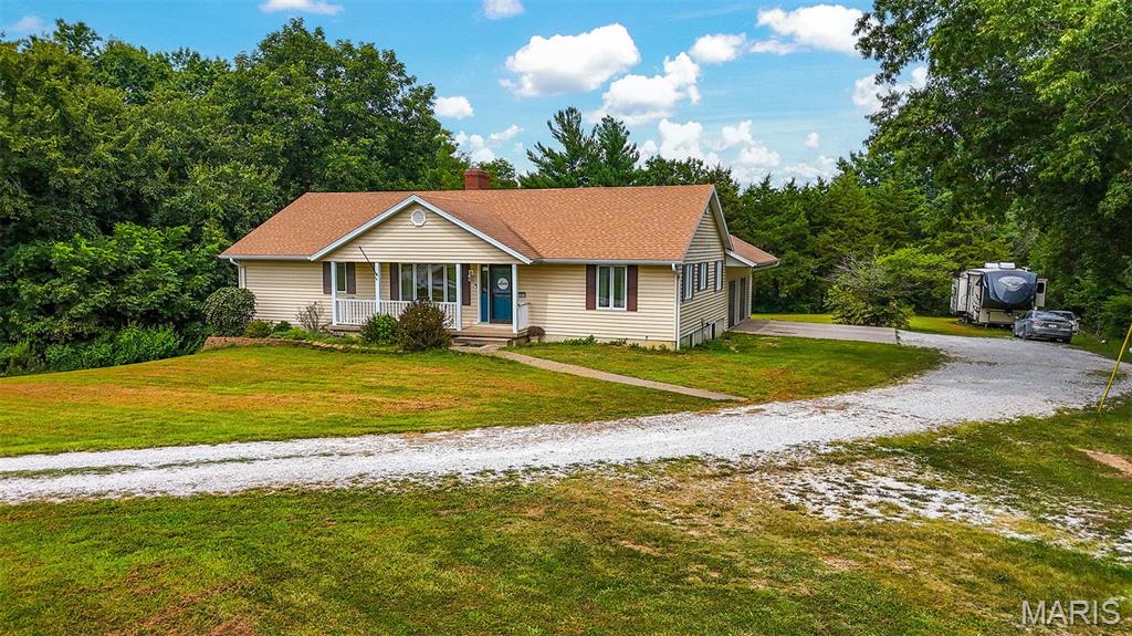 18541 Highway Ff Property Photo 7