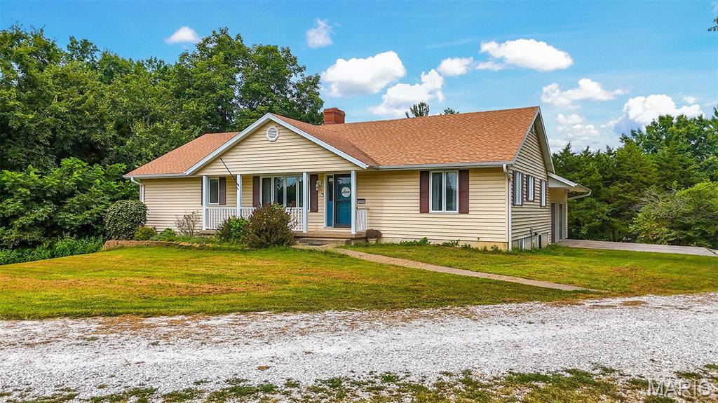 18541 Highway Ff Property Photo 8