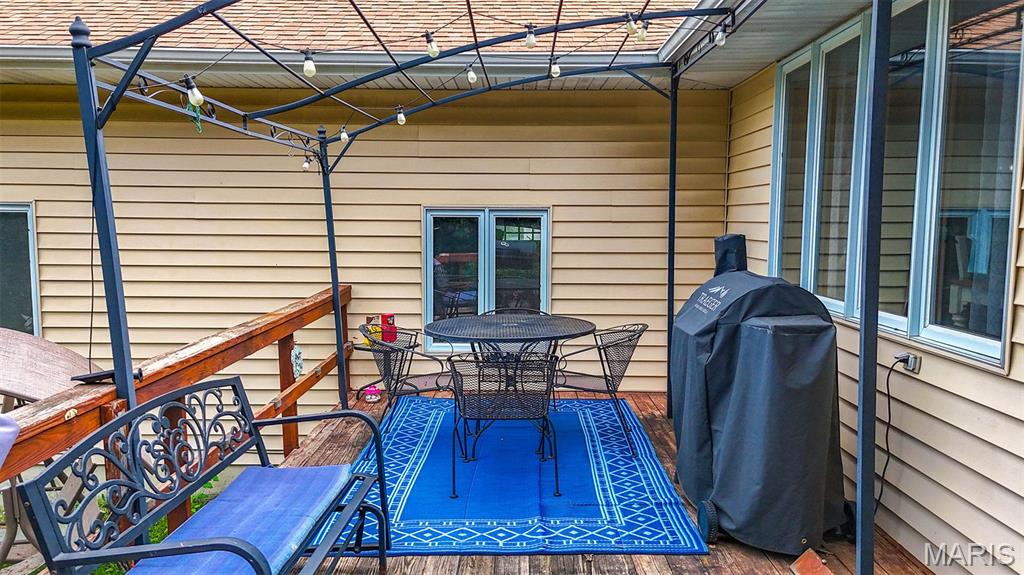 18541 Highway Ff Property Photo 10