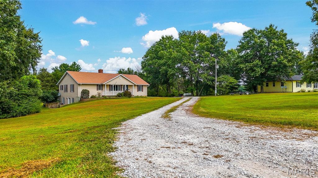 18541 Highway Ff Property Photo 16
