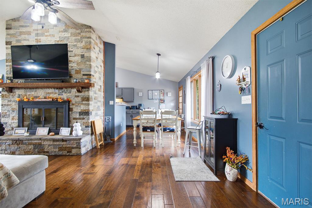 18541 Highway Ff Property Photo 38