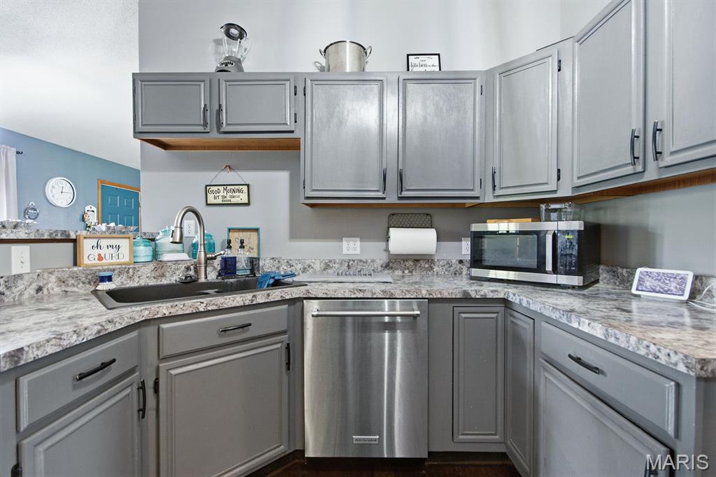 18541 Highway Ff Property Photo 44