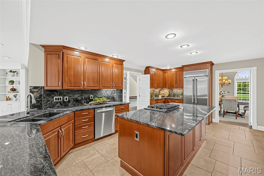 12923 Conway Road Property Photo 14