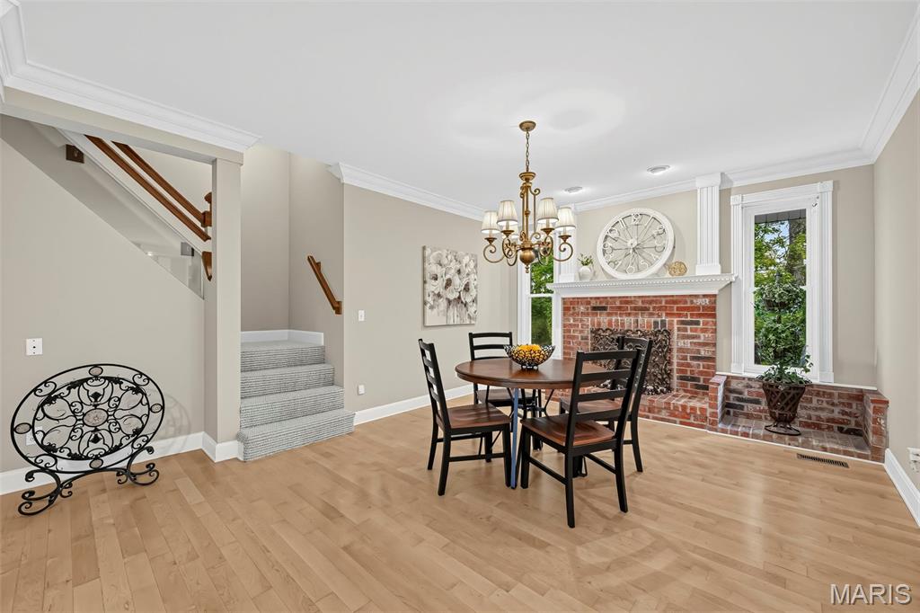 12923 Conway Road Property Photo 18