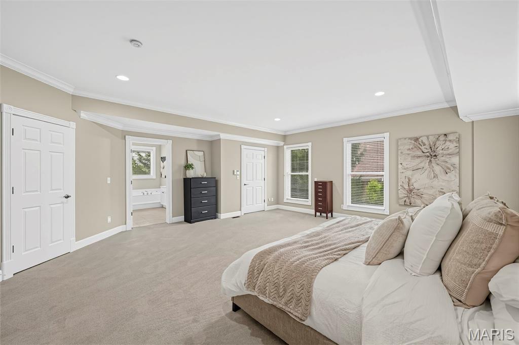 12923 Conway Road Property Photo 26