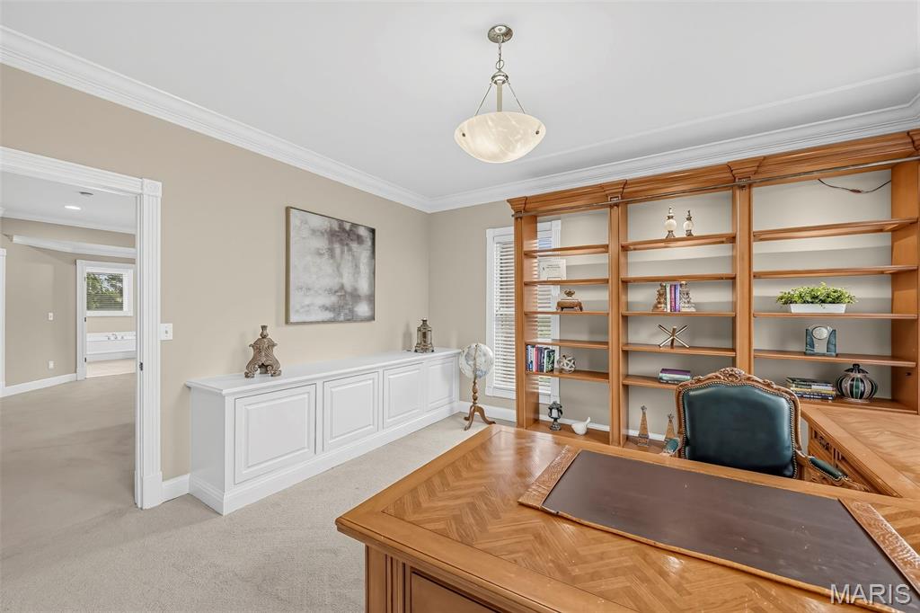 12923 Conway Road Property Photo 35