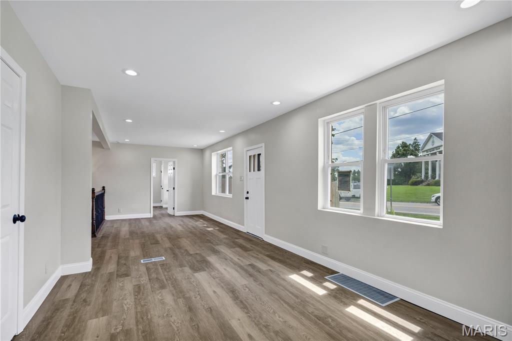 9607 Reavis Road Property Photo 4