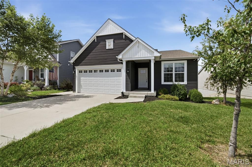 1555 Misty River Drive Property Photo 2