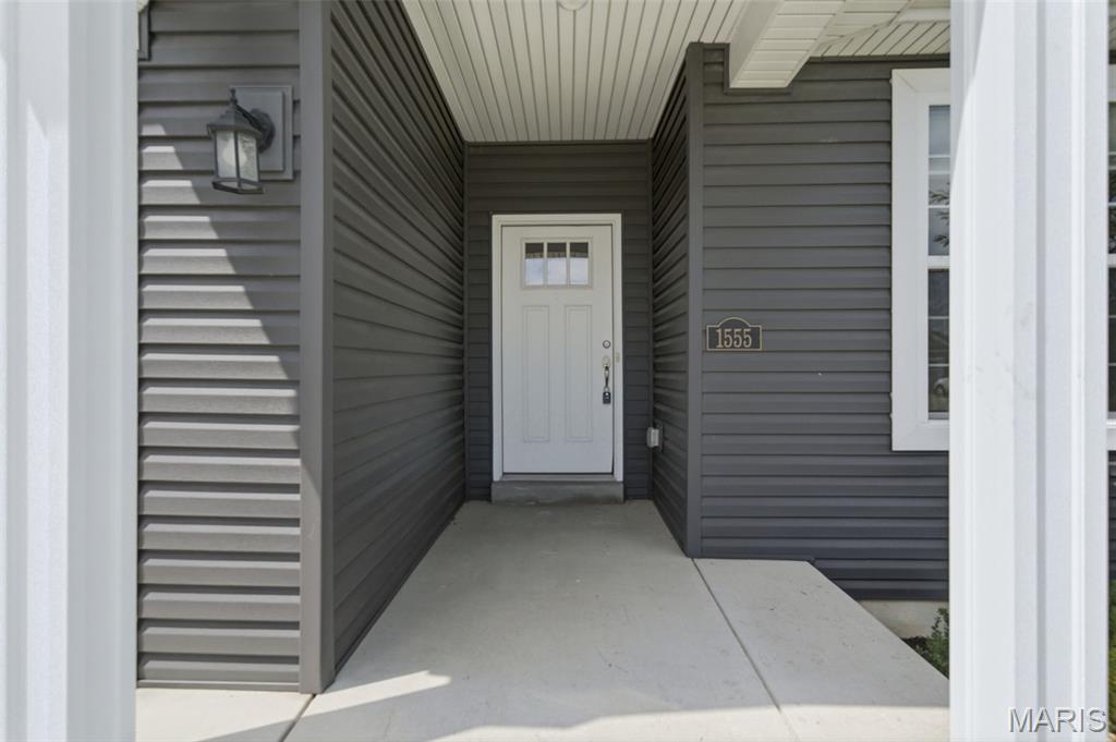 1555 Misty River Drive Property Photo 4