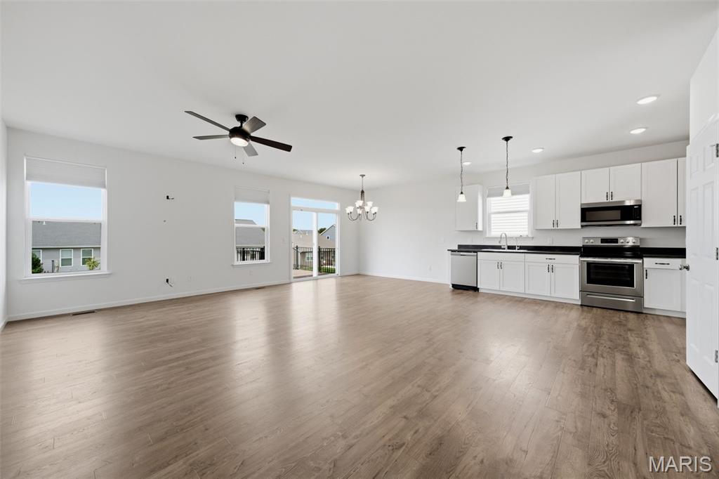 1555 Misty River Drive Property Photo 13