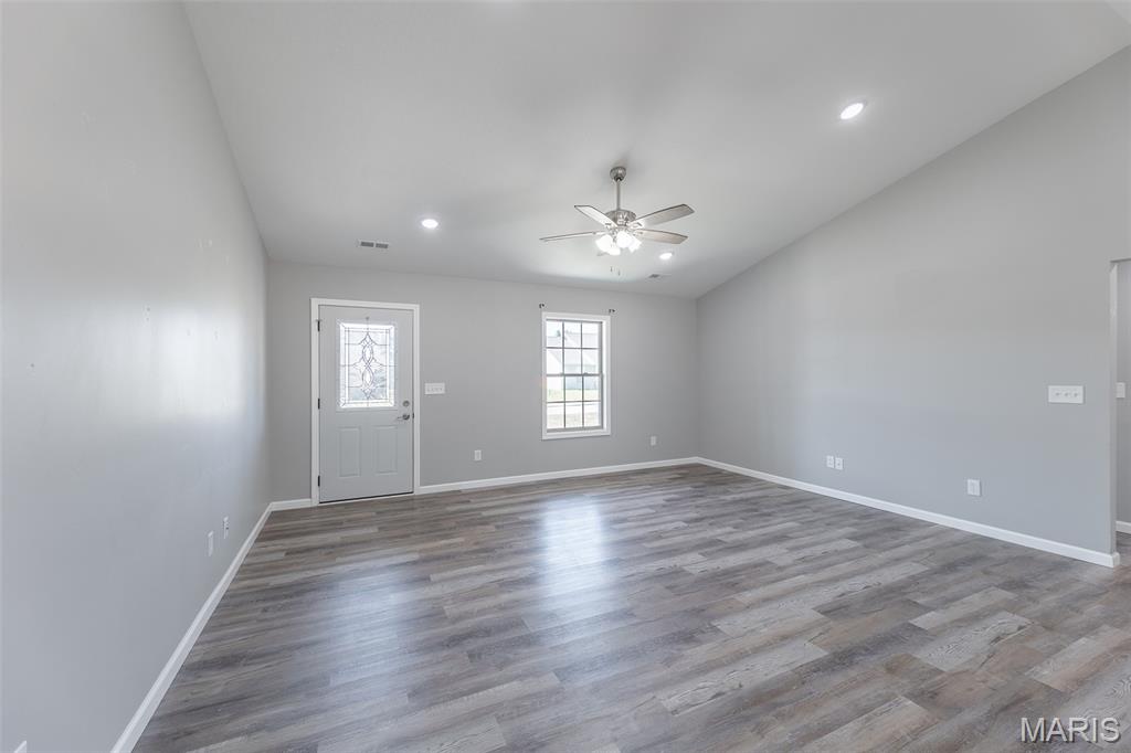 337 Apple Park Way Property Photo 6