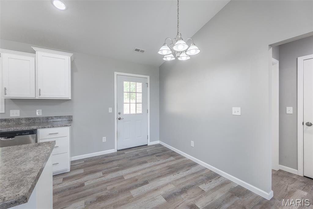 337 Apple Park Way Property Photo 10