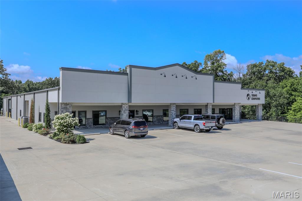 1700 W Harper Street Property Photo 1