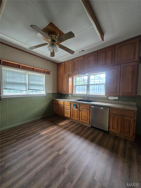 703 Burks Road Property Photo 14