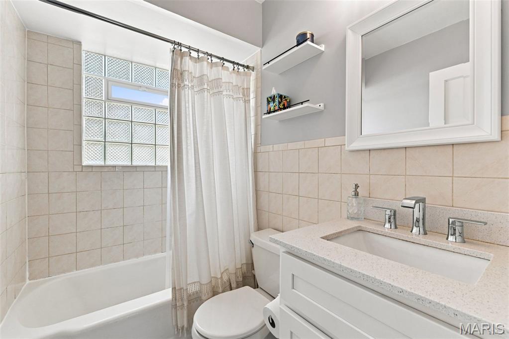9809 Huntingdon Lane Property Photo 11