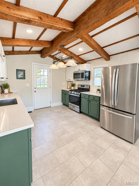 302 Broadway Property Photo 8