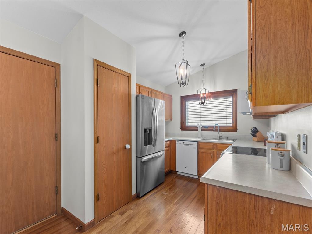 545 Woodlyn Crossing Property Photo 6