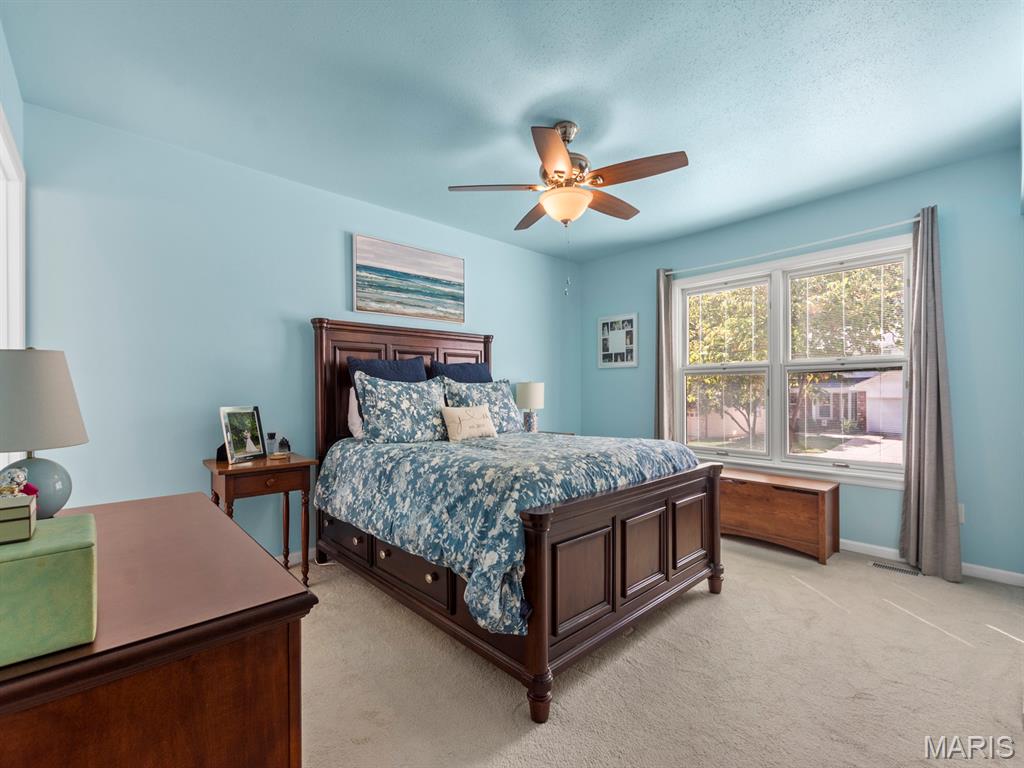 545 Woodlyn Crossing Property Photo 8