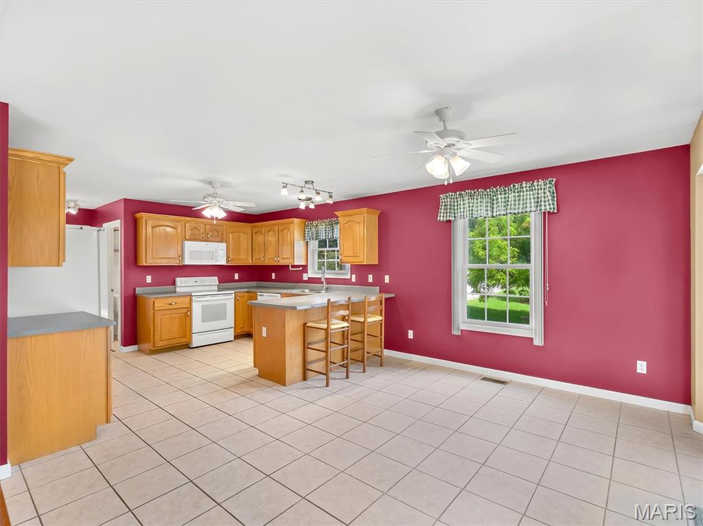 114 E Ledge Rock Drive Property Photo 11