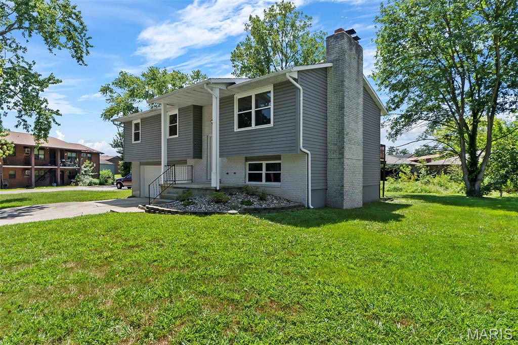 3009 Wisteria Street Property Photo 4