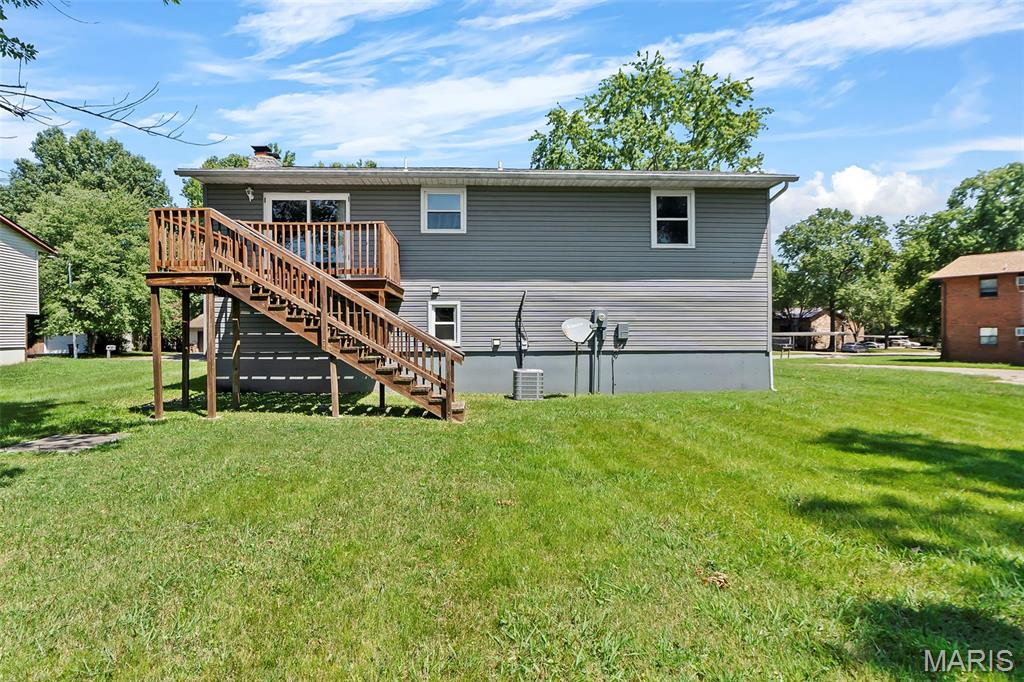 3009 Wisteria Street Property Photo 6