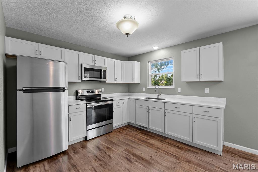 3009 Wisteria Street Property Photo 16