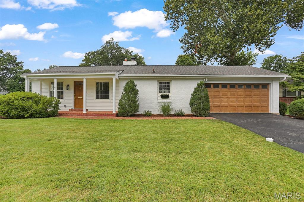 1031 Glenway Drive Property Photo 1