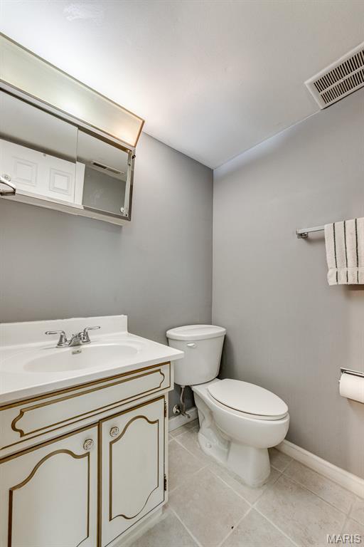 2728 Ashfield Drive Property Photo 27